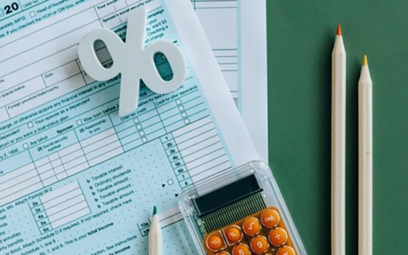 Benefits of outsourcing payroll for staffing companies